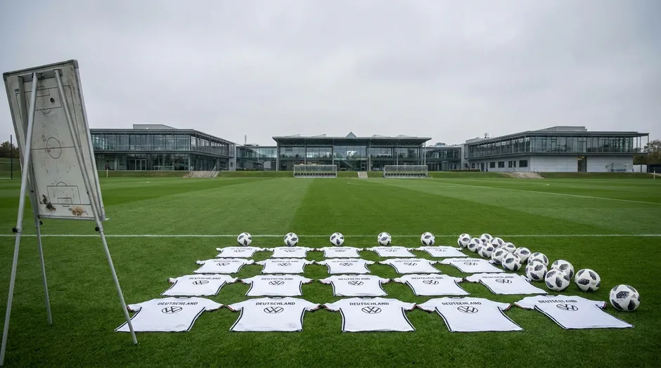 Les joueurs de la Mannschaft lors d'un match de qualification pour le Mondial 2026